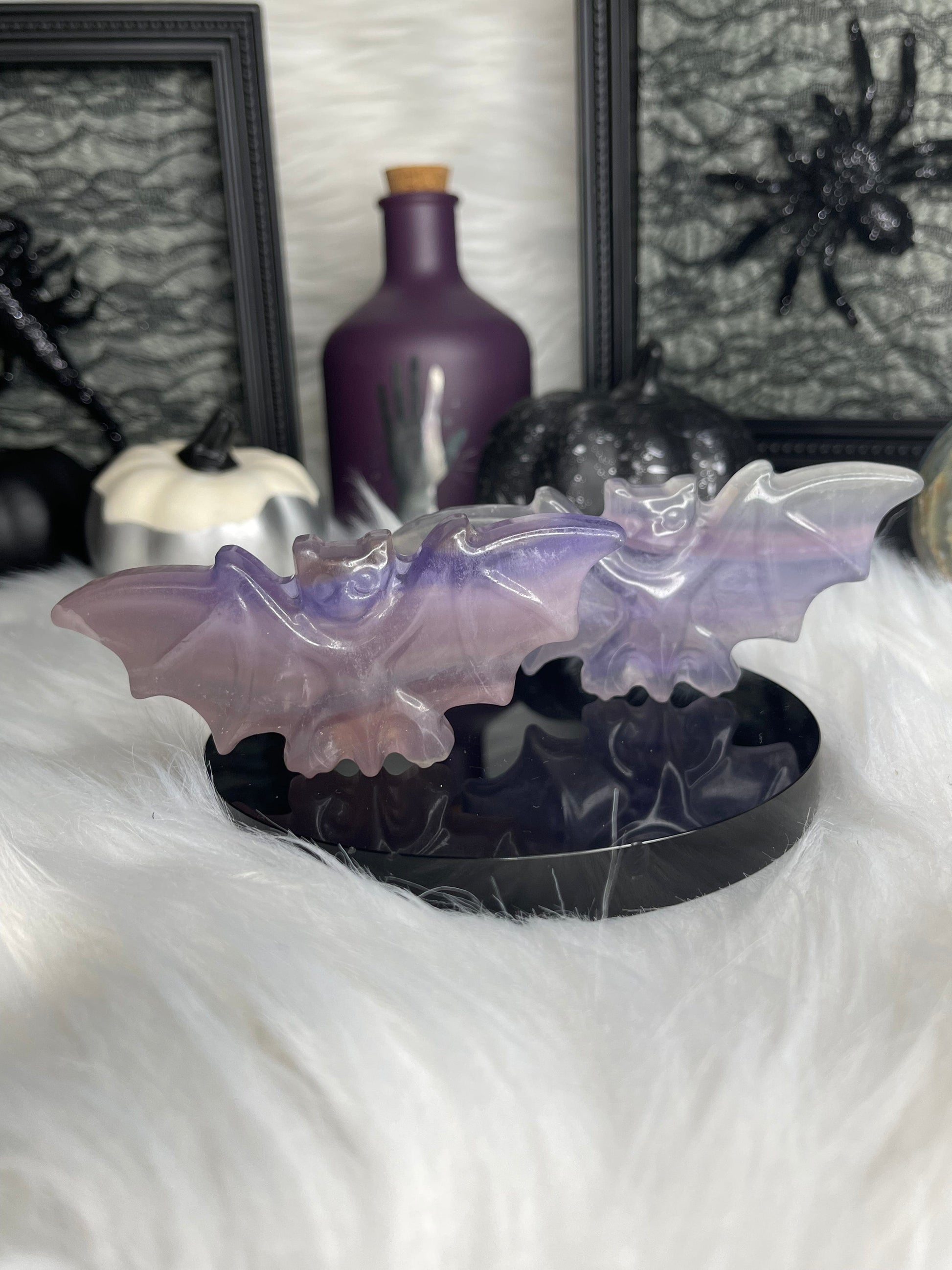 Two Twisted Souls  Crystals Fluorite Bat Carving Random Pick Listing Is For ONE Bat