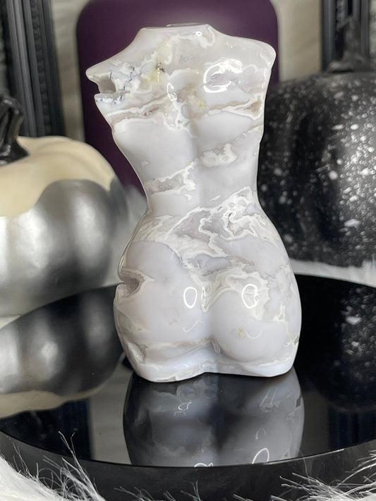 Two Twisted Souls  Crystals White Agate Goddess Body B